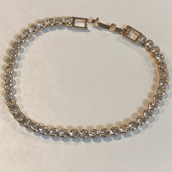 Bezel Round Gold Tennis Bracelet - Picture 1 of 9